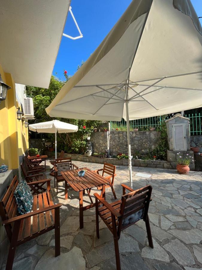 Hotel Selini Áyios Nikítas エクステリア 写真
